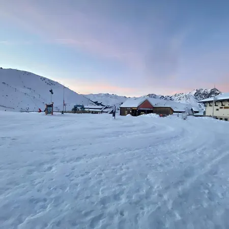 Au Pied Des Pistes - Pla D'adet سانت لاري سولون